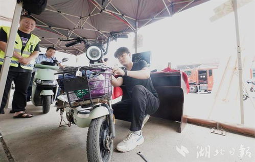 規(guī)范使用 拒絕改裝——武漢電動自行車安全科普行走進武漢公交集團